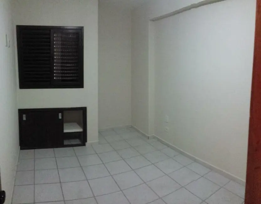 Foto 4 de Apartamento com 2 quartos à venda, 56m2 em São Benedito, Pindamonhangaba - SP