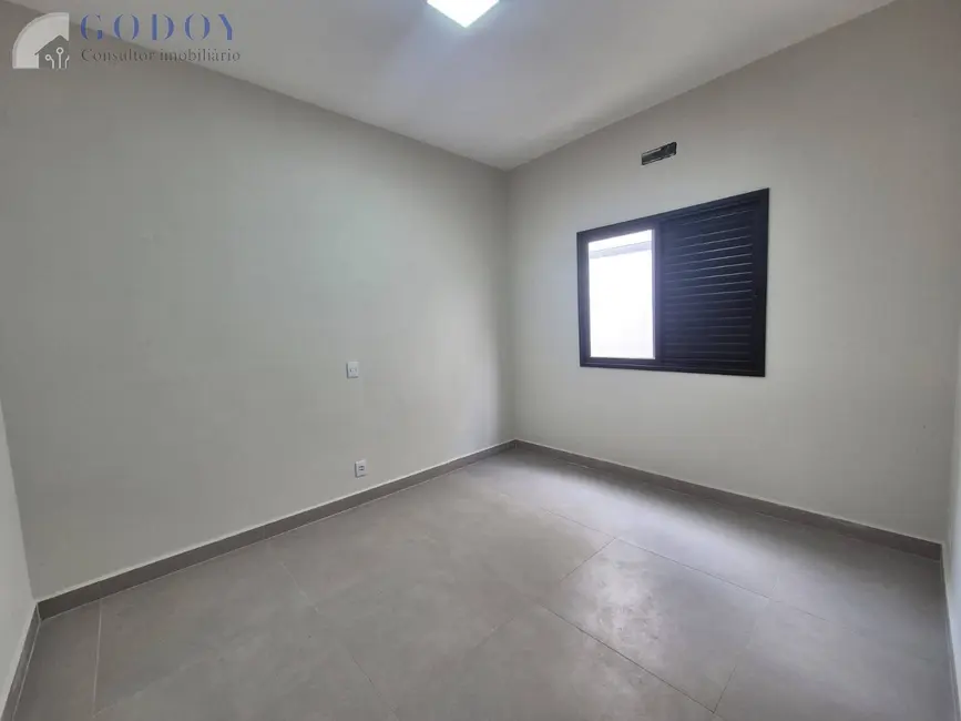 Foto 11 de Casa à venda, 158m2 em Pindamonhangaba - SP