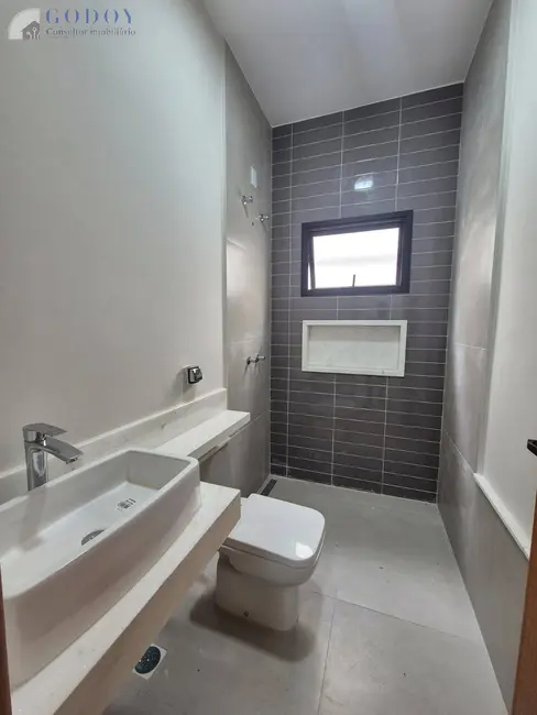 Foto 12 de Casa à venda, 158m2 em Pindamonhangaba - SP