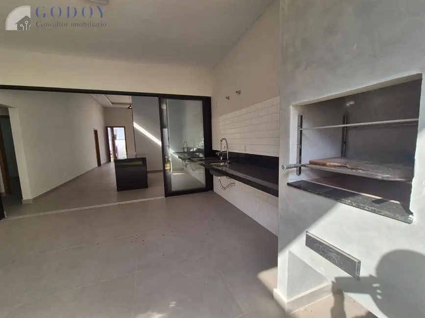 Foto 7 de Casa à venda, 158m2 em Pindamonhangaba - SP