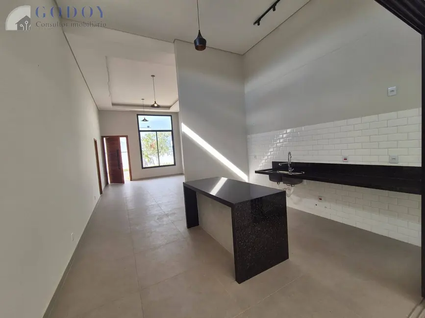 Foto 5 de Casa à venda, 158m2 em Pindamonhangaba - SP