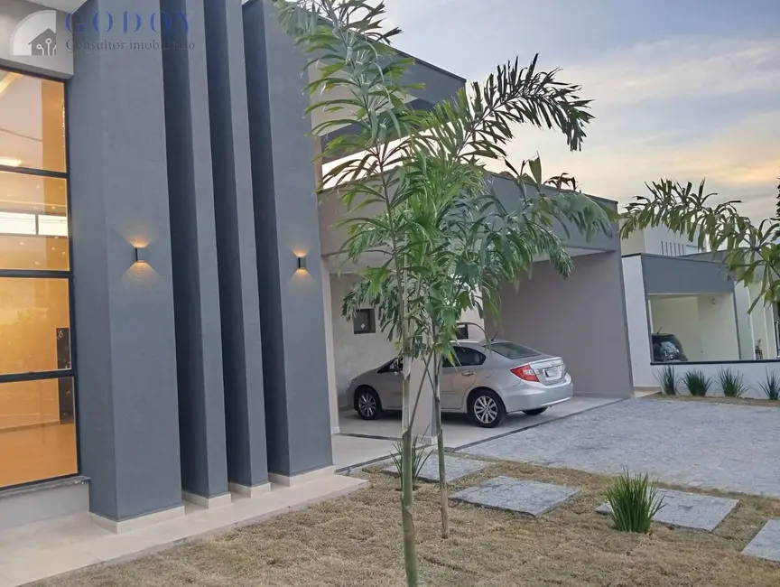 Foto 2 de Casa com 3 quartos à venda, 435m2 em Pindamonhangaba - SP