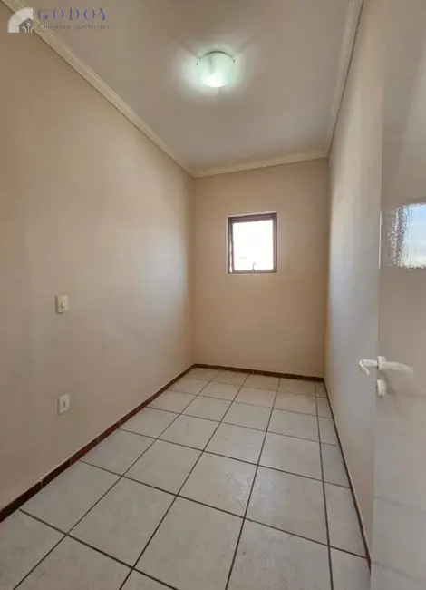Foto 9 de Casa com 4 quartos à venda em Residencial Mombaça I, Pindamonhangaba - SP