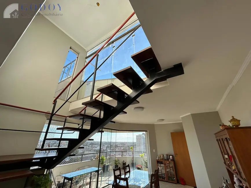 Foto 6 de Apartamento com 3 quartos à venda e para alugar, 270m2 em Centro, Pindamonhangaba - SP
