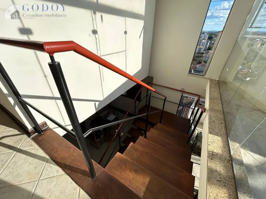 Foto 7 de Apartamento com 3 quartos à venda e para alugar, 270m2 em Centro, Pindamonhangaba - SP