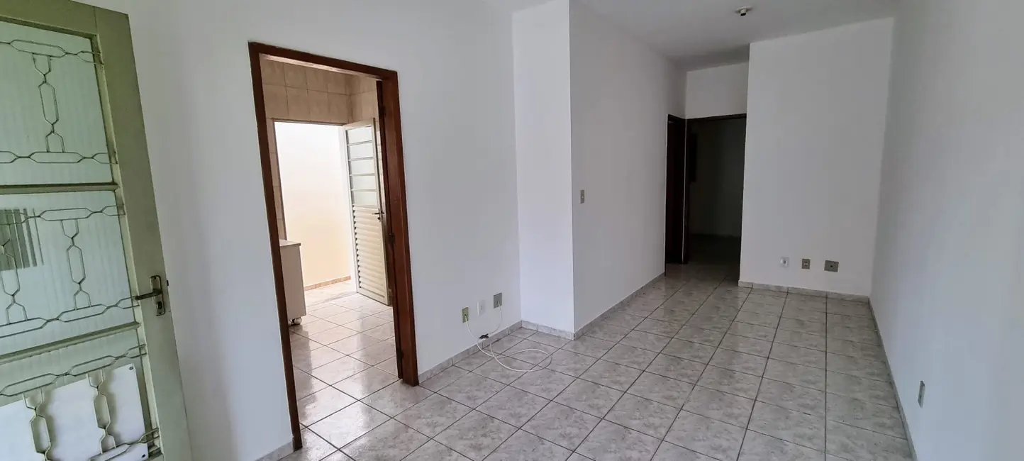 Foto 3 de Casa de Condomínio com 2 quartos à venda, 150m2 em Pindamonhangaba - SP