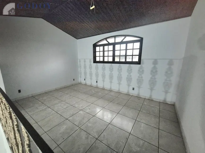 Foto 8 de Casa com 3 quartos à venda, 186m2 em Pindamonhangaba - SP