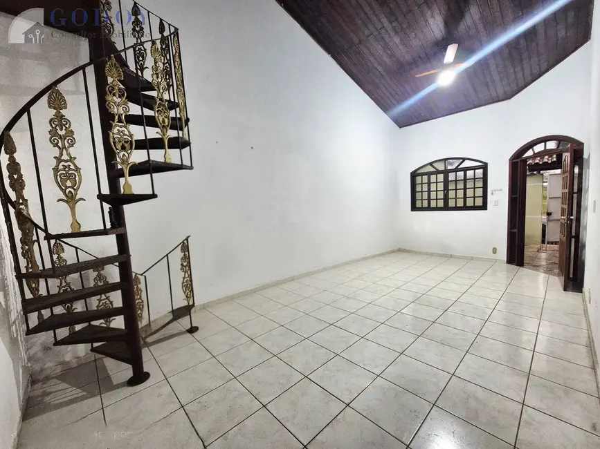 Foto 4 de Casa com 3 quartos à venda, 186m2 em Pindamonhangaba - SP