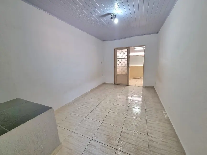 Foto 7 de Sobrado com 2 quartos à venda, 225m2 em Roseira - SP