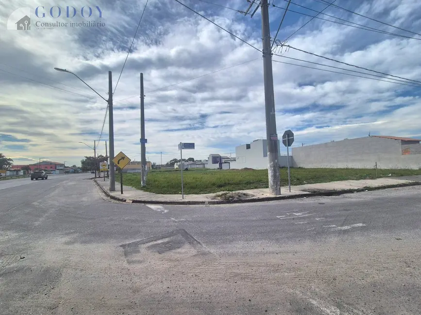 Foto 3 de Terreno / Lote à venda, 1015m2 em Residencial e Comercial Portal dos Eucaliptos, Pindamonhangaba - SP