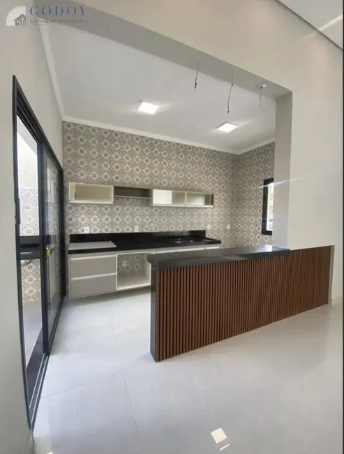 Foto 1 de Casa de Condomínio com 3 quartos à venda, 110m2 em Condomínio Residencial e Comercial Laguna, Pindamonhangaba - SP