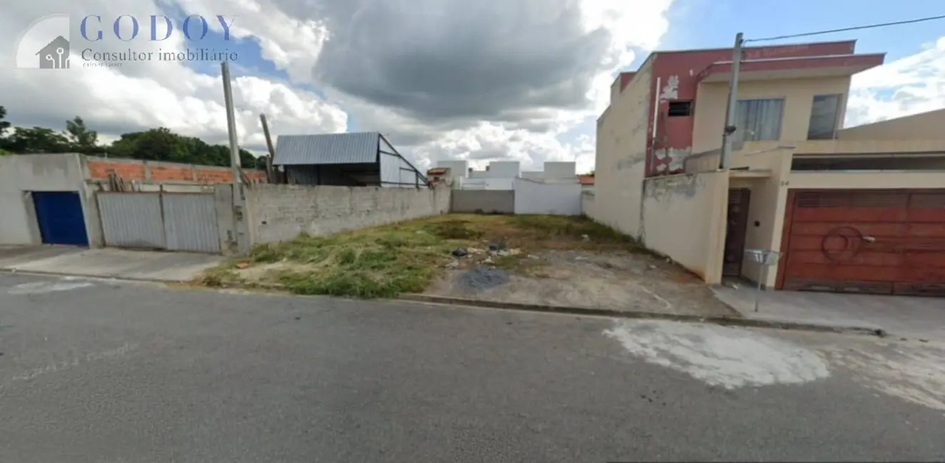Foto 4 de Terreno / Lote à venda, 175m2 em Pindamonhangaba - SP