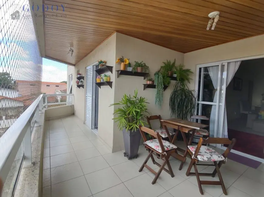 Foto 1 de Apartamento com 3 quartos à venda, 107m2 em Pindamonhangaba - SP