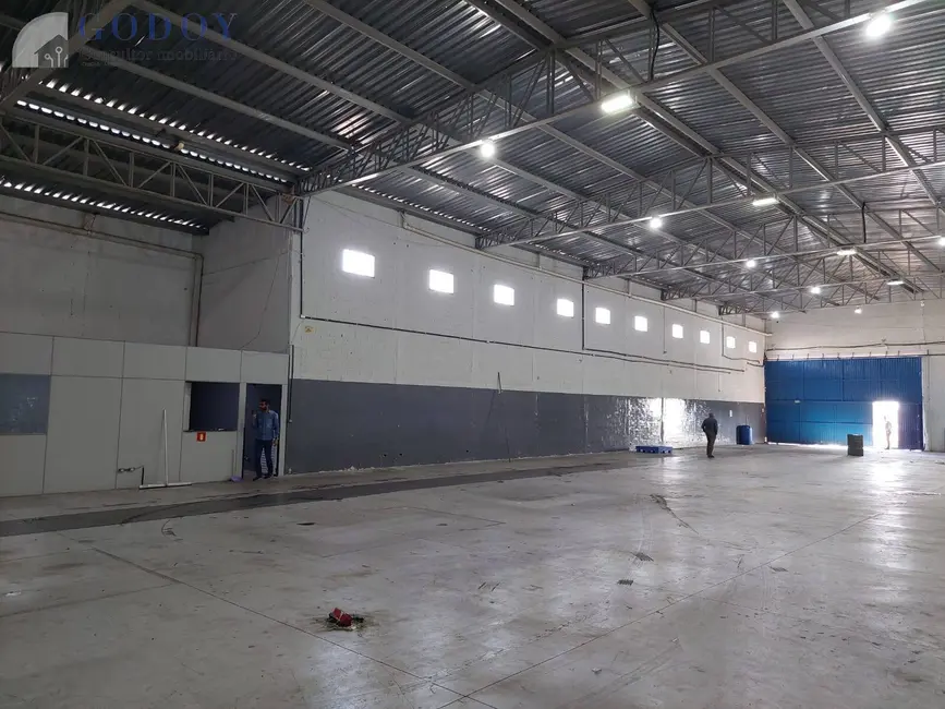 Foto 3 de Armazém / Galpão para alugar, 825m2 em Loteamento Quinta das Frutas, Taubate - SP