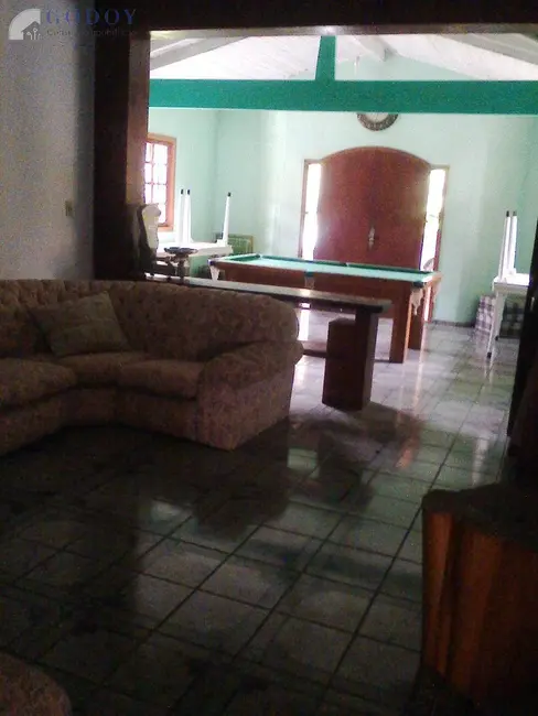 Foto 7 de Sítio / Rancho com 6 quartos à venda e para alugar, 2000m2 em Mandú, Pindamonhangaba - SP