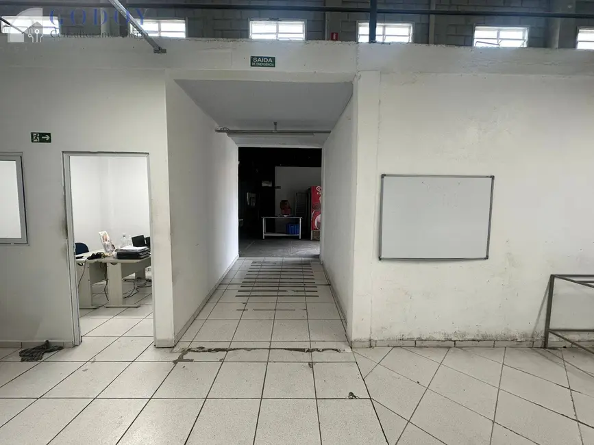 Foto 4 de Armazém / Galpão para alugar, 900m2 em Jardim Cristina, Pindamonhangaba - SP