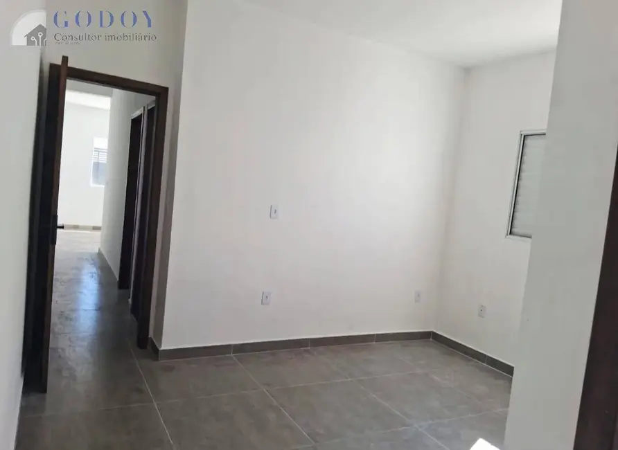 Foto 9 de Casa com 2 quartos à venda, 80m2 em Pindamonhangaba - SP