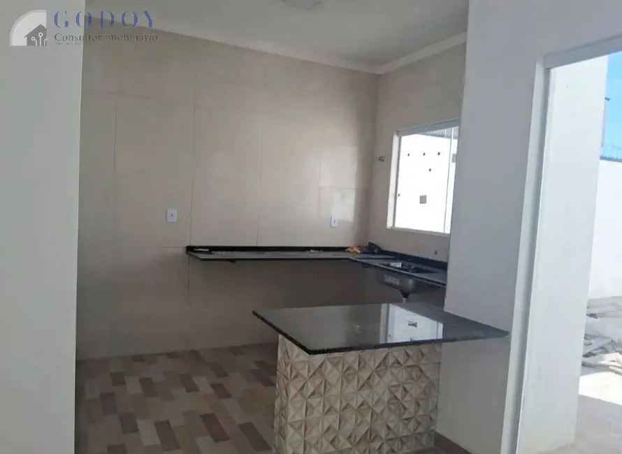 Foto 3 de Casa com 2 quartos à venda, 80m2 em Pindamonhangaba - SP