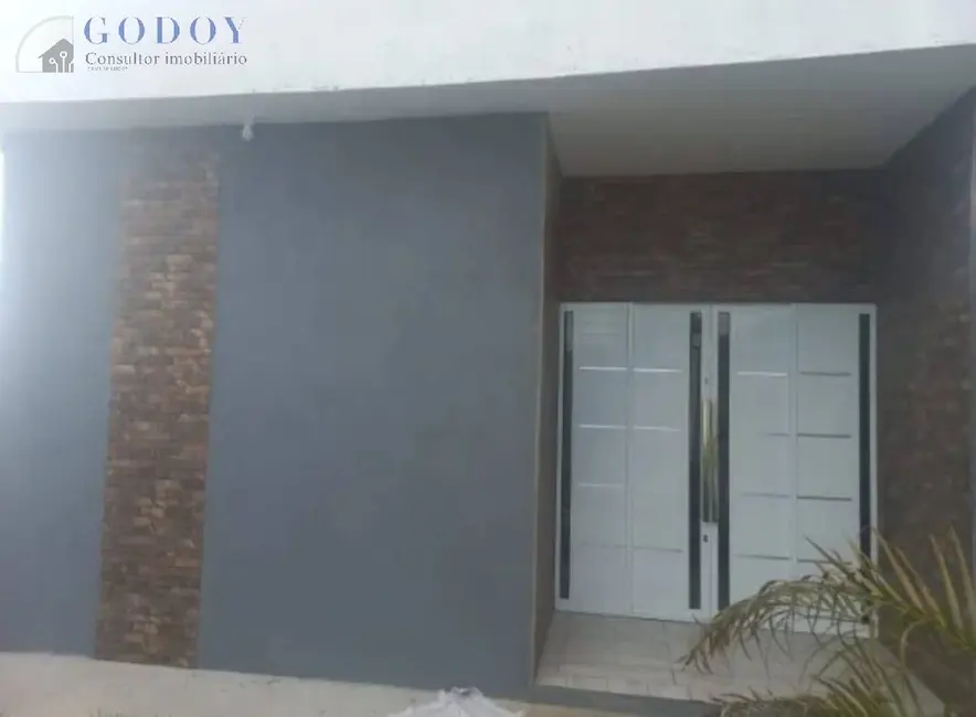 Foto 2 de Casa com 2 quartos à venda, 72m2 em Pindamonhangaba - SP