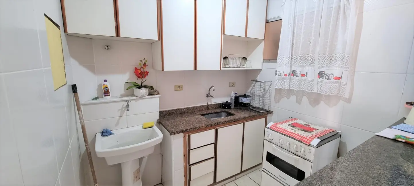 Foto 9 de Apartamento com 3 quartos à venda e para alugar, 73m2 em Ubatuba - SP