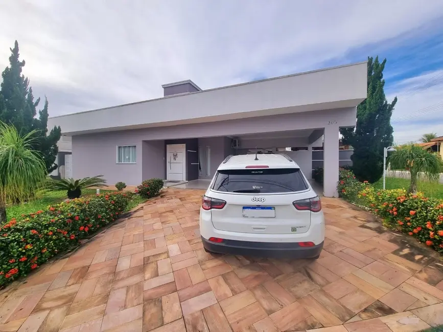 Foto 2 de Casa de Condomínio com 3 quartos à venda, 245m2 em Pindamonhangaba - SP