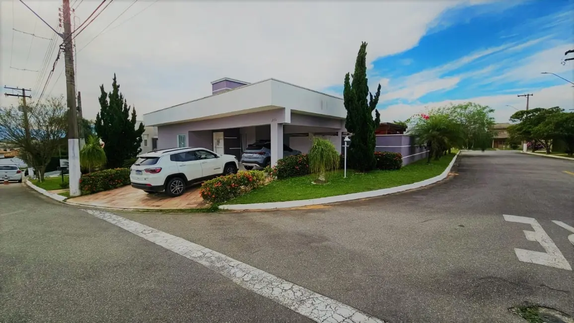 Foto 3 de Casa de Condomínio com 3 quartos à venda, 245m2 em Pindamonhangaba - SP