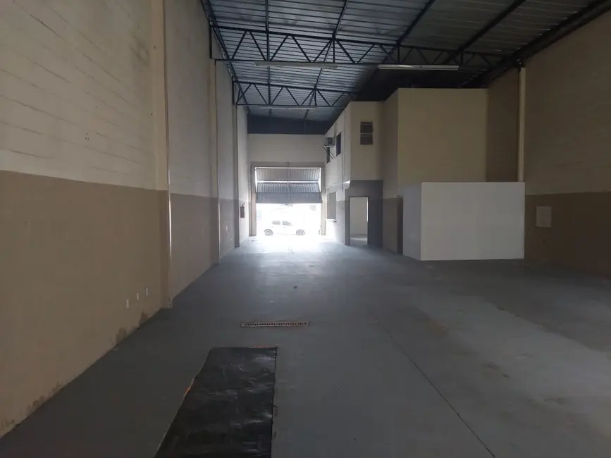 Foto 2 de Sala Comercial à venda, 281m2 em São Benedito, Pindamonhangaba - SP