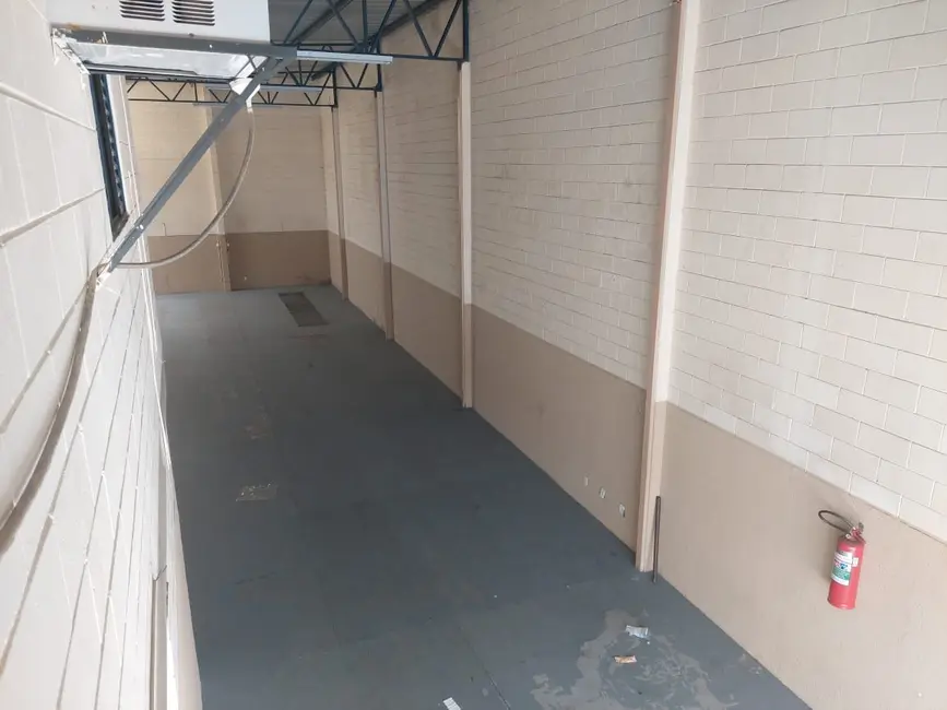 Foto 5 de Sala Comercial à venda, 281m2 em São Benedito, Pindamonhangaba - SP
