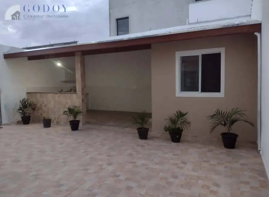 Foto 6 de Sobrado com 3 quartos à venda, 200m2 em Residencial Parque das Palmeiras, Pindamonhangaba - SP