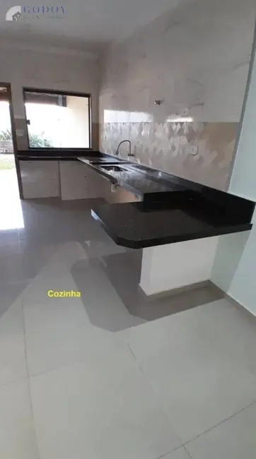 Foto 5 de Casa com 3 quartos à venda, 153m2 em Condomínio Residencial e Comercial Laguna, Pindamonhangaba - SP