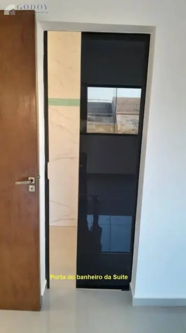 Foto 7 de Casa com 3 quartos à venda, 153m2 em Condomínio Residencial e Comercial Laguna, Pindamonhangaba - SP