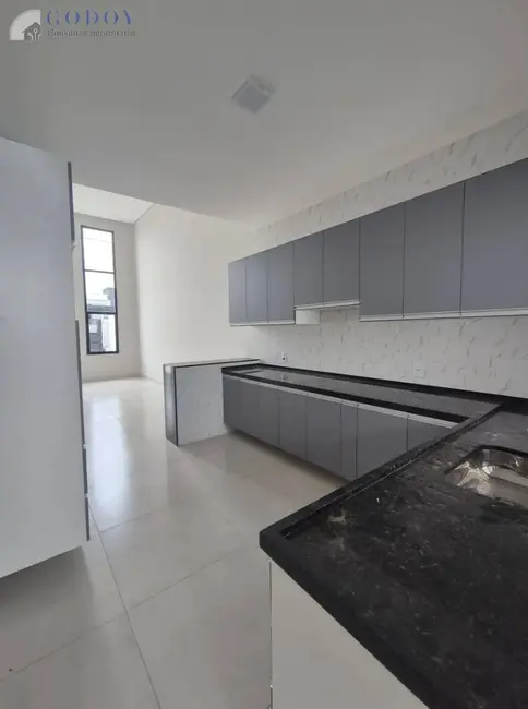 Foto 8 de Casa com 3 quartos à venda, 103m2 em Loteamento Santa Clara, Pindamonhangaba - SP