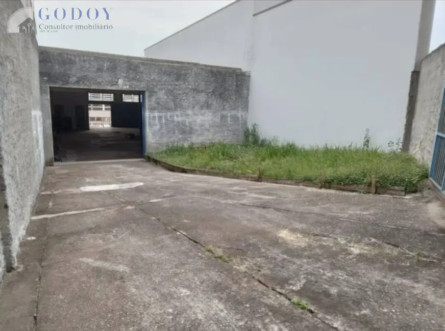 Armazém / Galpão à venda, 183m2 em Jardim Rosely, Pindamonhangaba - SP - imagem 8 Foto 8 de Armazém / Galpão à venda, 183m2 em Jardim Rosely, Pindamonhangaba - SP