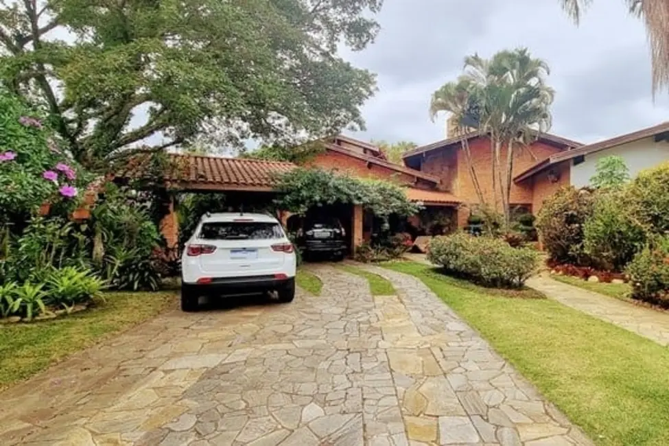 Foto 2 de Casa de Condomínio com 4 quartos à venda, 380m2 em Socorro, Pindamonhangaba - SP