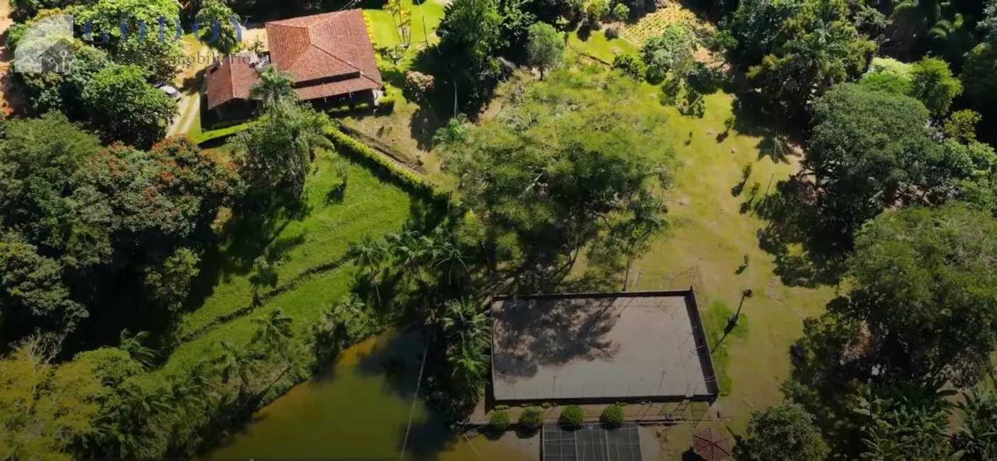 Foto 1 de Sítio / Rancho com 5 quartos à venda, 14m2 em Centro, Cruzeiro - SP