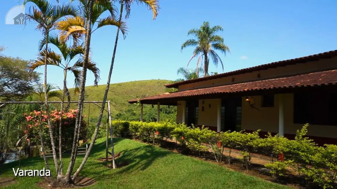 Sítio / Rancho com 5 quartos à venda, 14m2 em Centro, Cruzeiro - SP - imagem 4 Foto 4 de Sítio / Rancho com 5 quartos à venda, 14m2 em Centro, Cruzeiro - SP