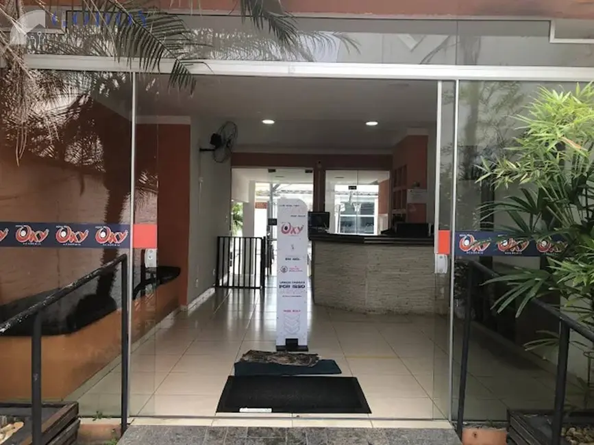 Foto 3 de Sala Comercial à venda e para alugar, 700m2 em Centro, Pindamonhangaba - SP