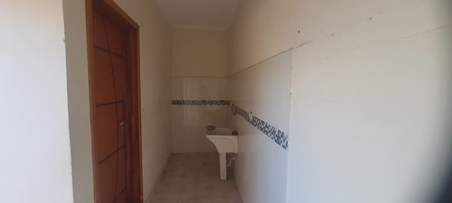 Foto 8 de Sobrado com 3 quartos à venda, 160m2 em Residencial Mombaça I, Pindamonhangaba - SP