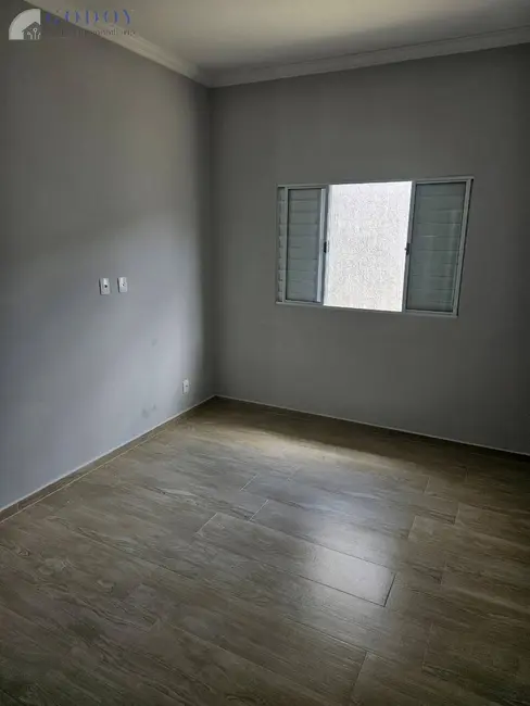 Foto 8 de Casa à venda em Pindamonhangaba - SP