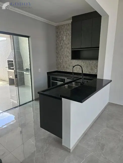 Foto 5 de Casa à venda em Pindamonhangaba - SP