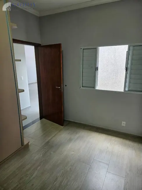 Foto 9 de Casa à venda em Pindamonhangaba - SP