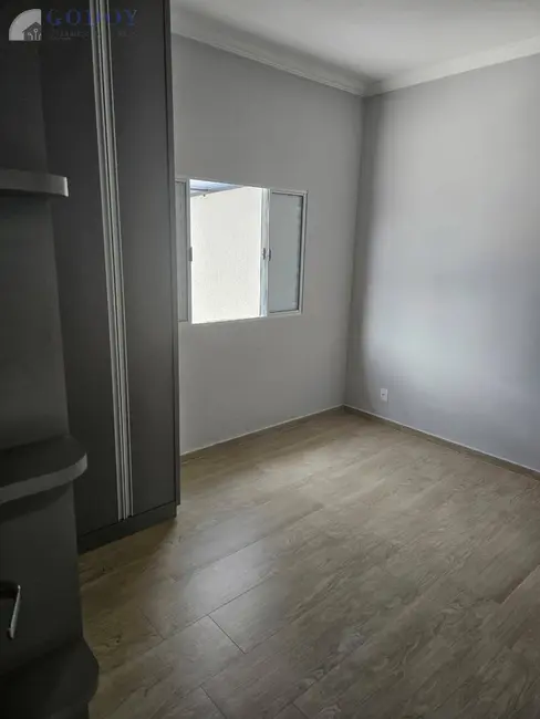 Foto 19 de Casa à venda em Pindamonhangaba - SP