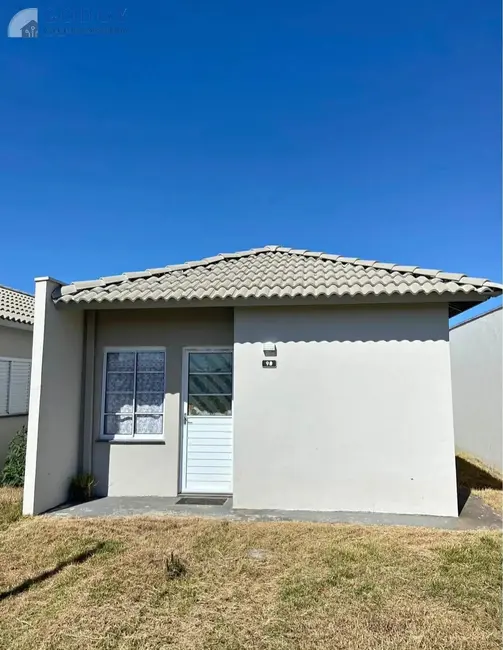 Foto 1 de Casa com 2 quartos à venda, 175m2 em Feital, Pindamonhangaba - SP