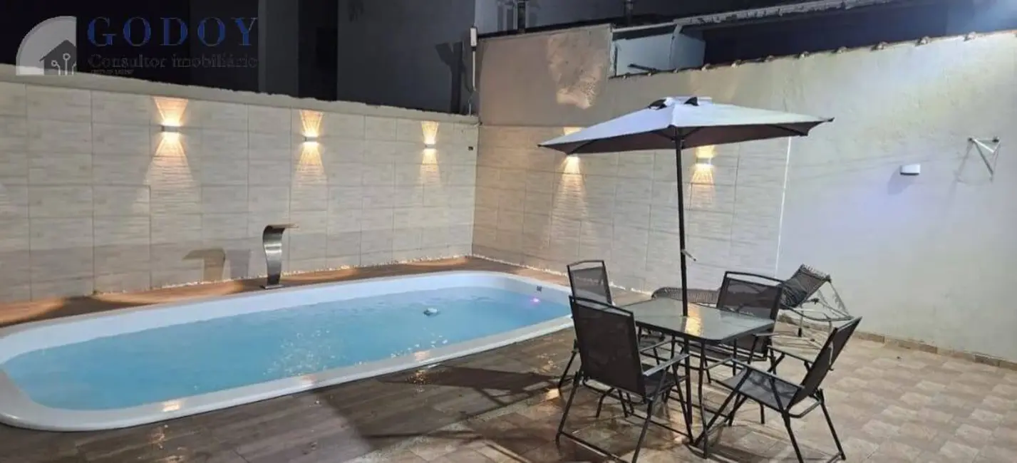 Foto 1 de Casa com 3 quartos à venda, 217m2 em Jardim Princesa, Pindamonhangaba - SP