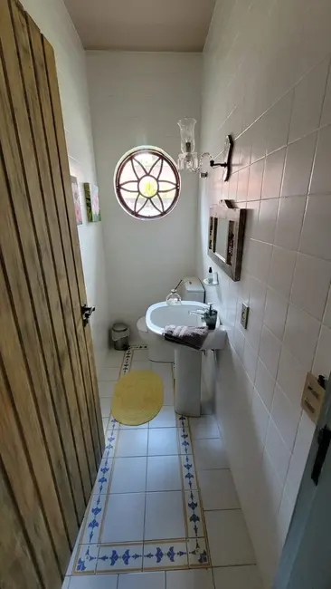 Foto 7 de Casa com 5 quartos para alugar, 350m2 em Bela Vista, Pindamonhangaba - SP