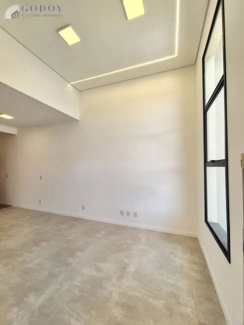 Foto 6 de Casa de Condomínio com 3 quartos à venda e para alugar, 103m2 em Pindamonhangaba - SP