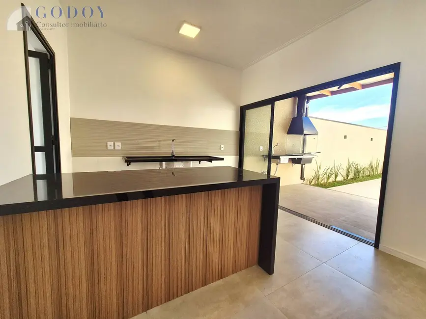 Foto 2 de Casa de Condomínio com 3 quartos à venda e para alugar, 103m2 em Pindamonhangaba - SP