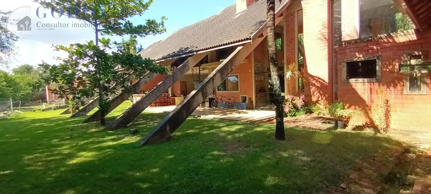 Foto 1 de Casa de Condomínio com 2 quartos à venda, 2000m2 em Chácaras Cataguá, Taubate - SP