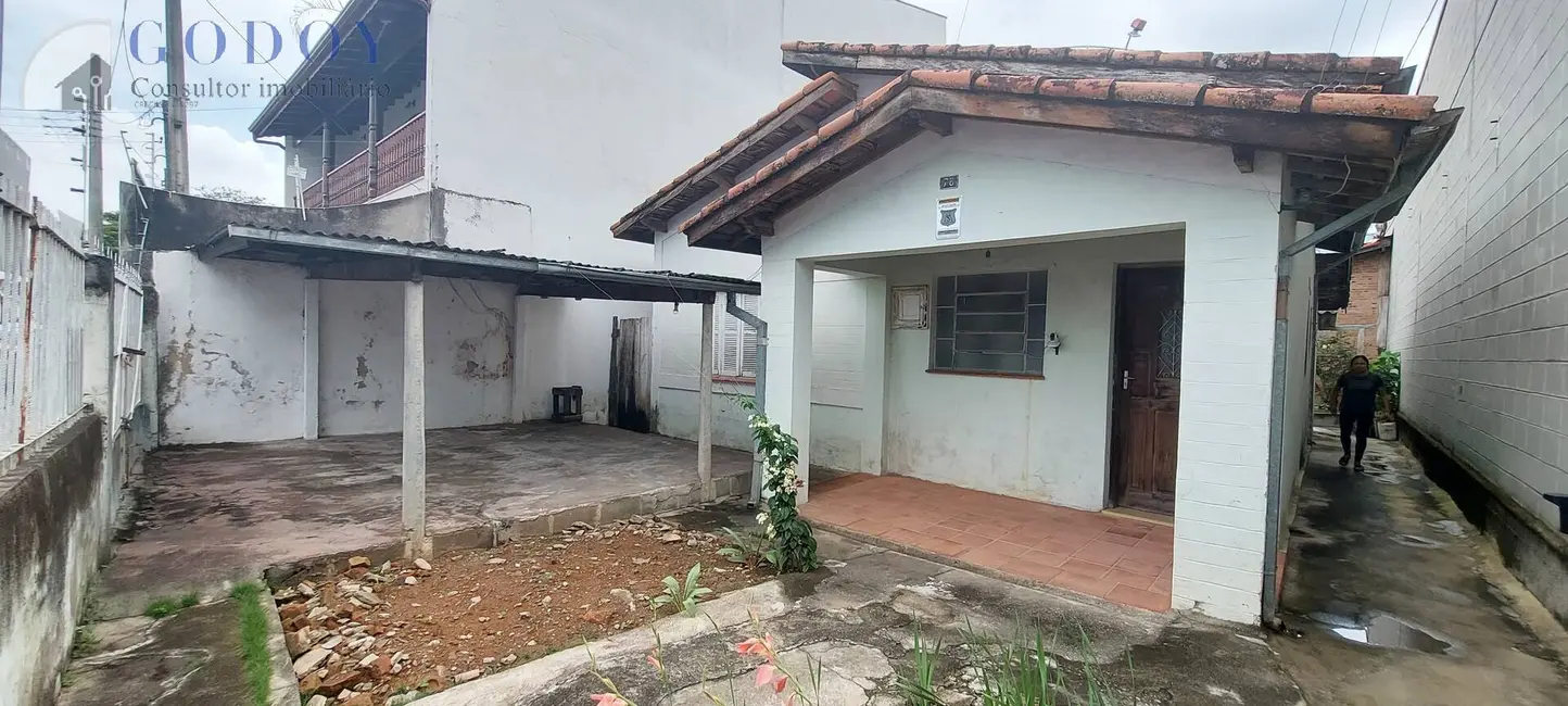 Foto 2 de Casa com 3 quartos à venda, 88m2 em Pindamonhangaba - SP