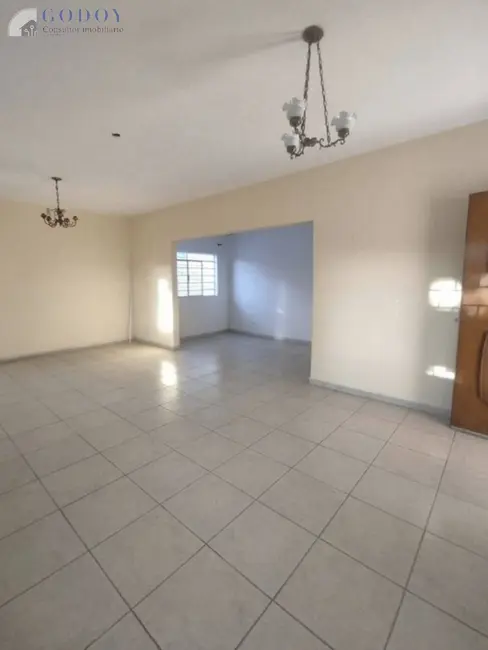 Foto 3 de Casa com 4 quartos à venda, 249m2 em Chácara da Galega, Pindamonhangaba - SP